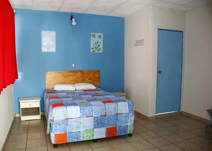 Hotel Happy House